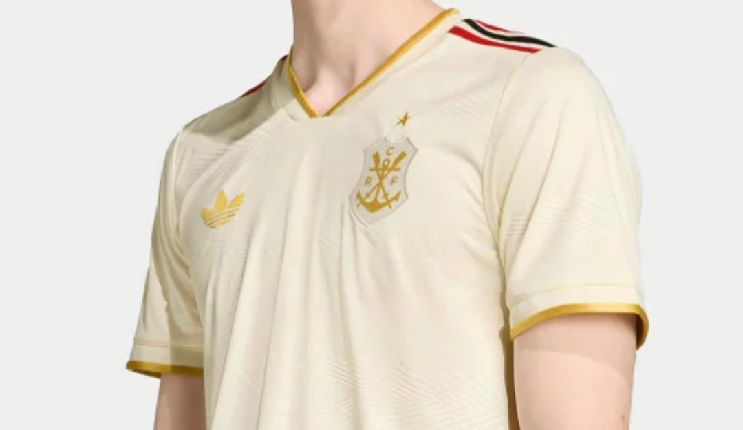 Camisa Bege com Dourado Oficial do Flamengo III 25 Torcedor Adidas
