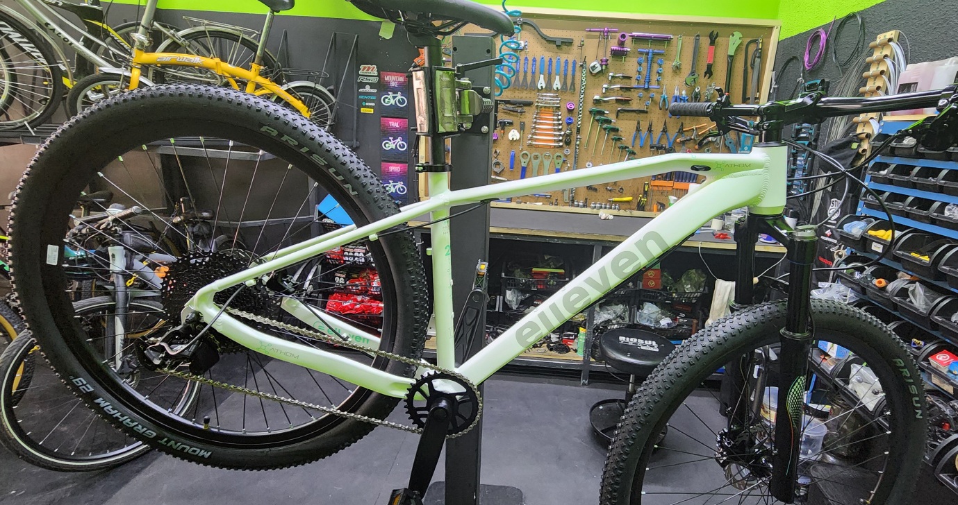 Rifa bike elleven 12 velocidades para angariar fundos tratamento do joelho mauro sales