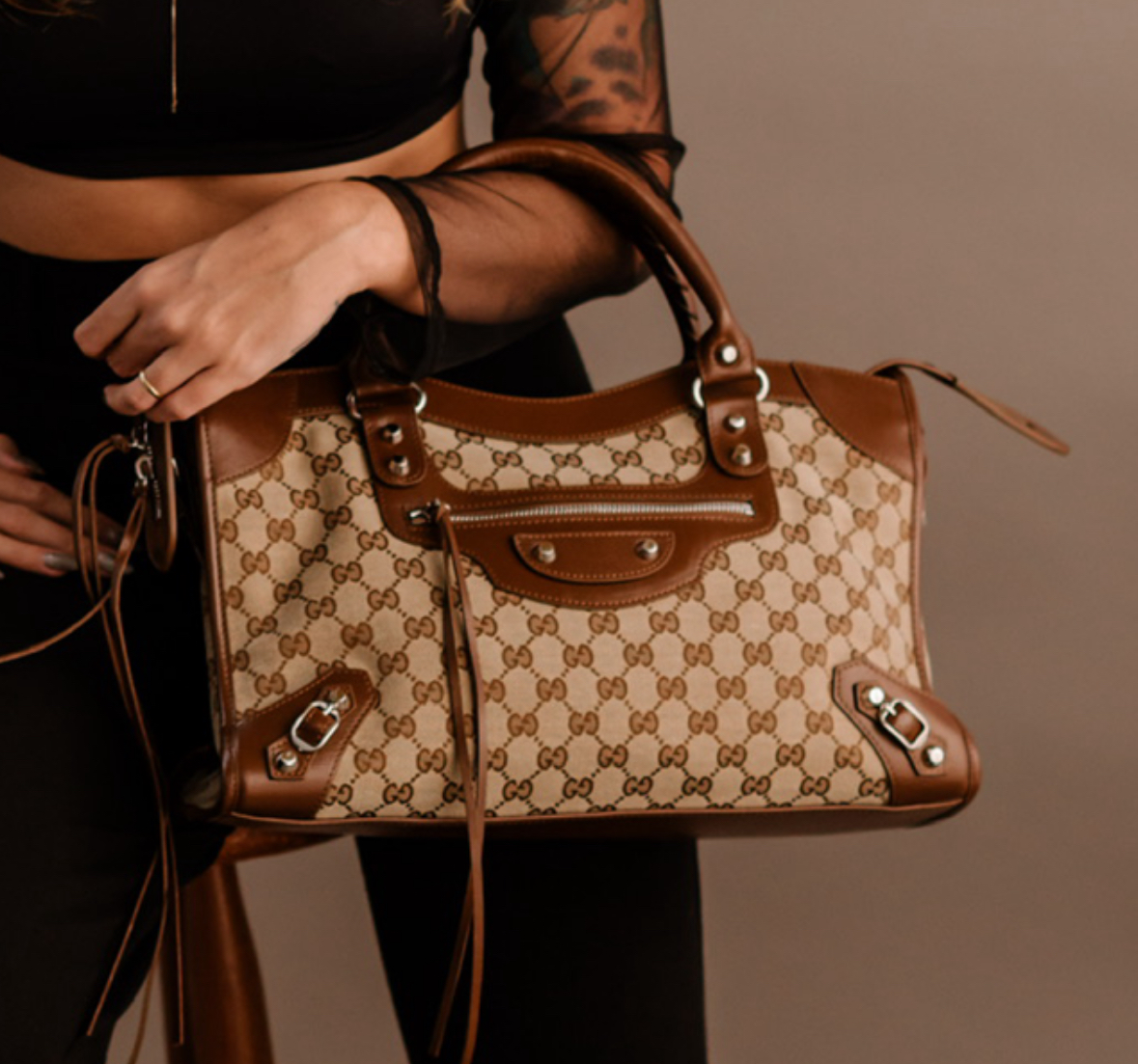 Rifa para ajuda no tratamento de felv blush 